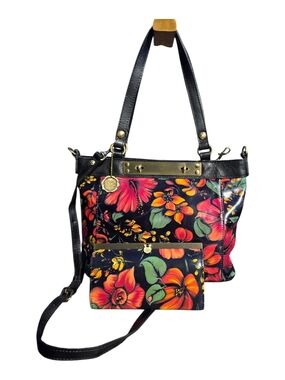 #147 Patricia Nash Floral Heritage Tote with Matching Wallet - Vibrant Colors